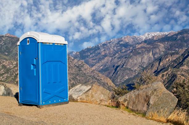 Best Portable bathroom rental  in Bloomfield, IA