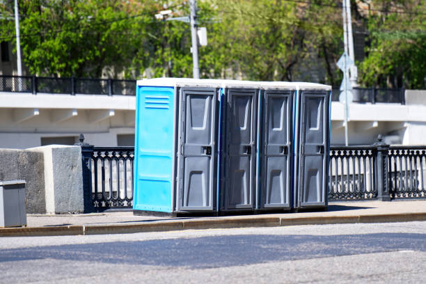 Best Sanitation services for porta potties  in Bloomfield, IA