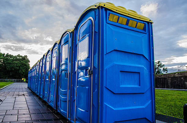 Best Porta potty rental near me  in Bloomfield, IA